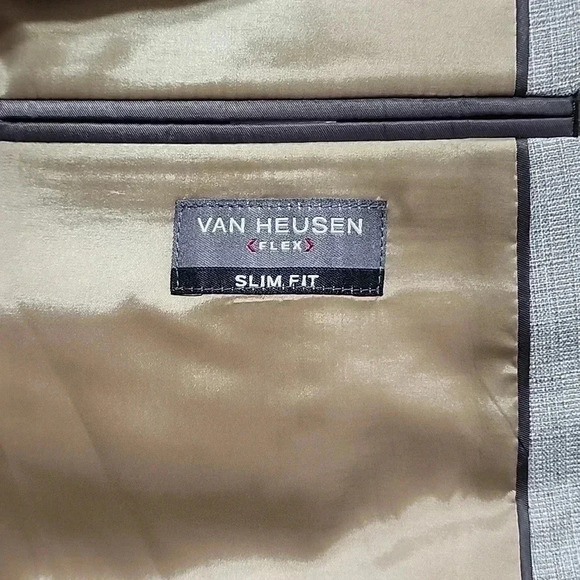 Men's Van Heusen Flex SportsCoat, Gray, Size 42L, Pre-Owned - Picture 8 of 11